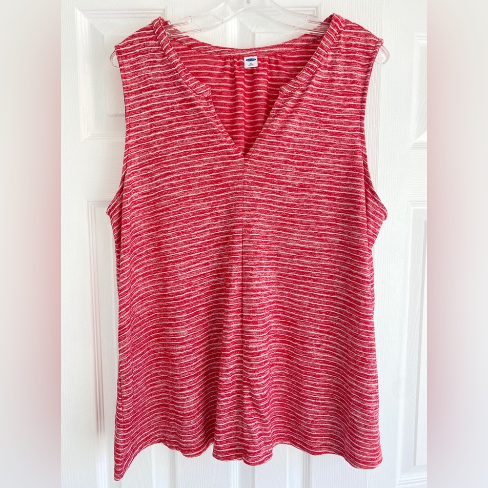 Old Navy Red & White Striped V-Neck Tank Top XL